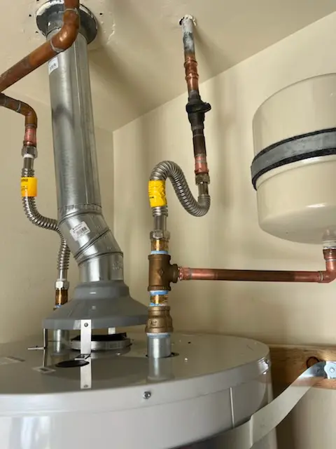 Water heater installation and plumbing repair in Green Mountain